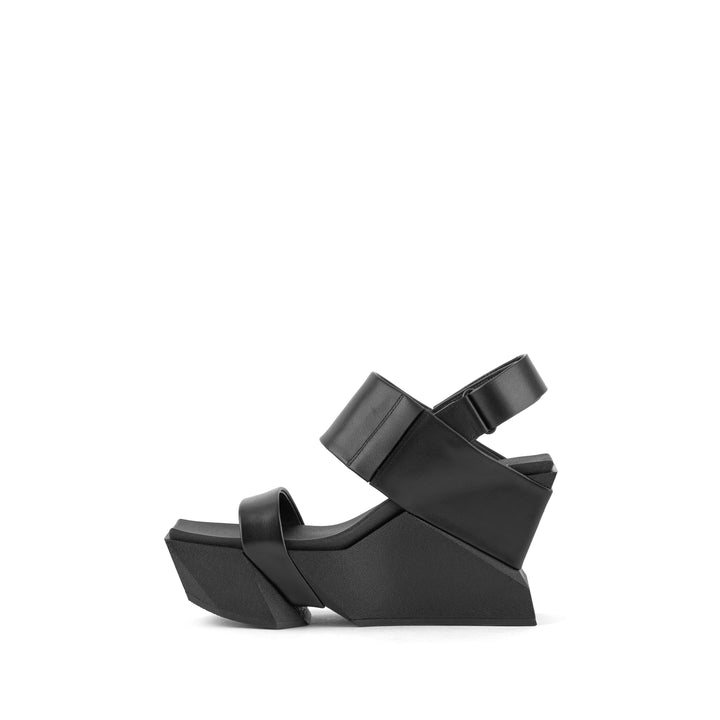 Brutt Sandal