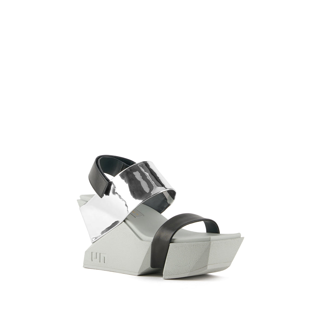 Brutt Sandal