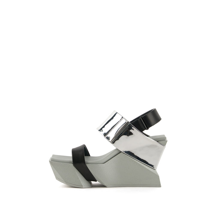 Brutt Sandal