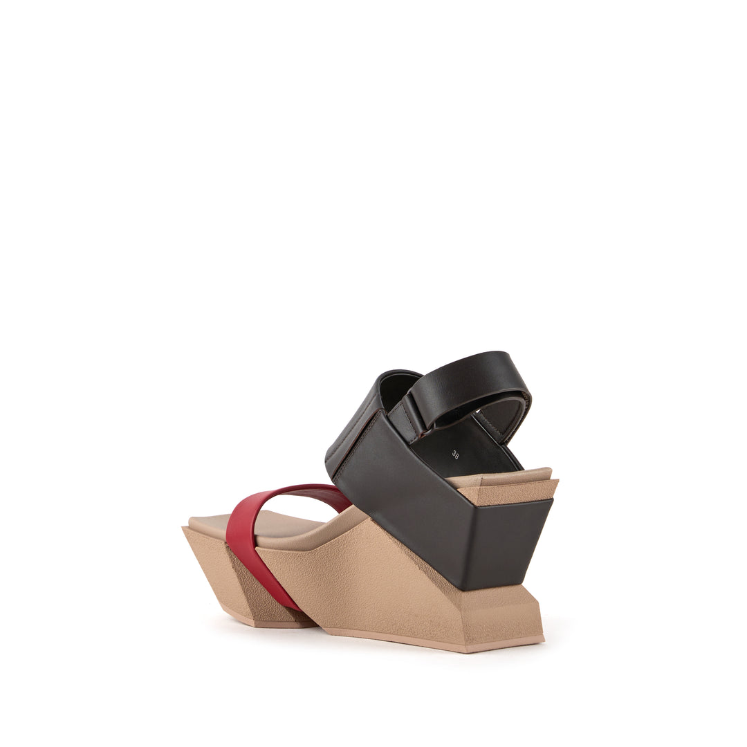 Brutt Sandal