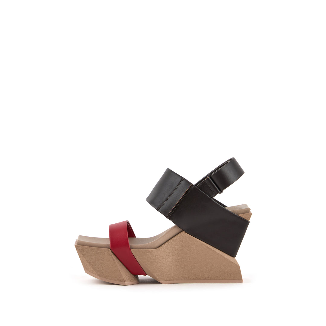 Brutt Sandal