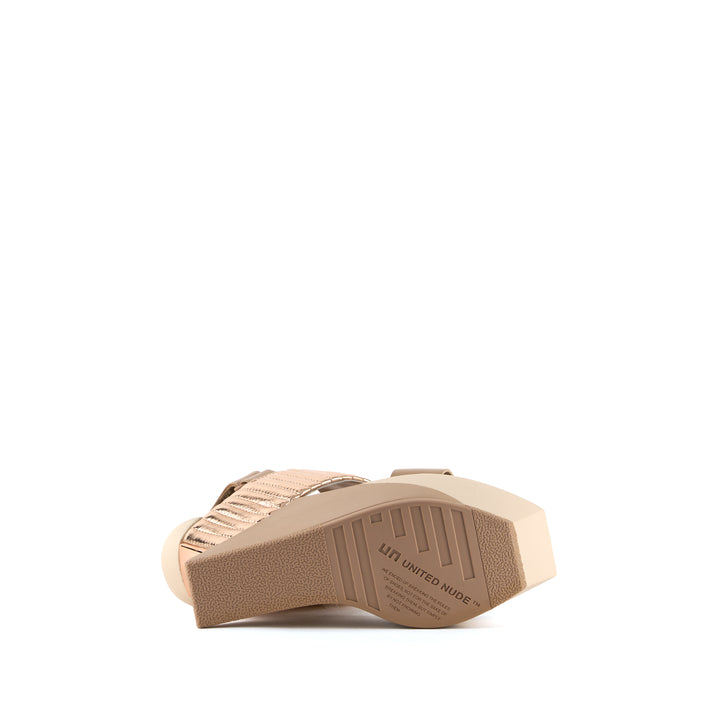 Delta Wedge Puffier